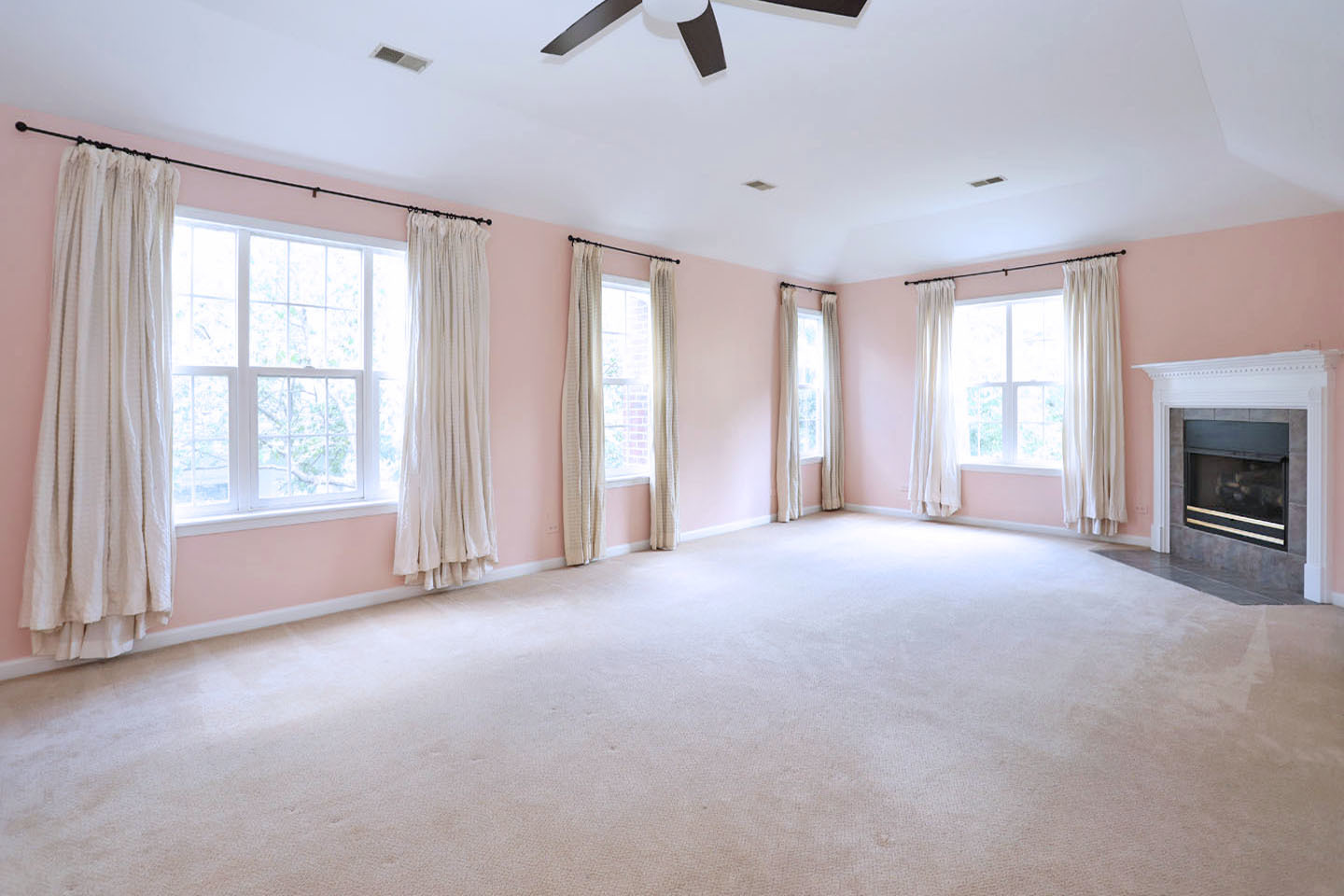 149 Fulbright Lane Property Photo 14