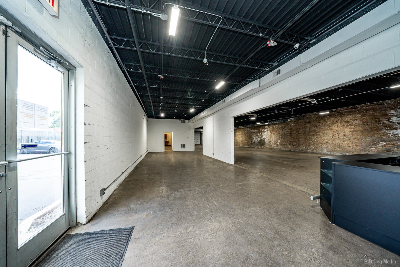 4714 S Cicero Avenue Property Photo 2