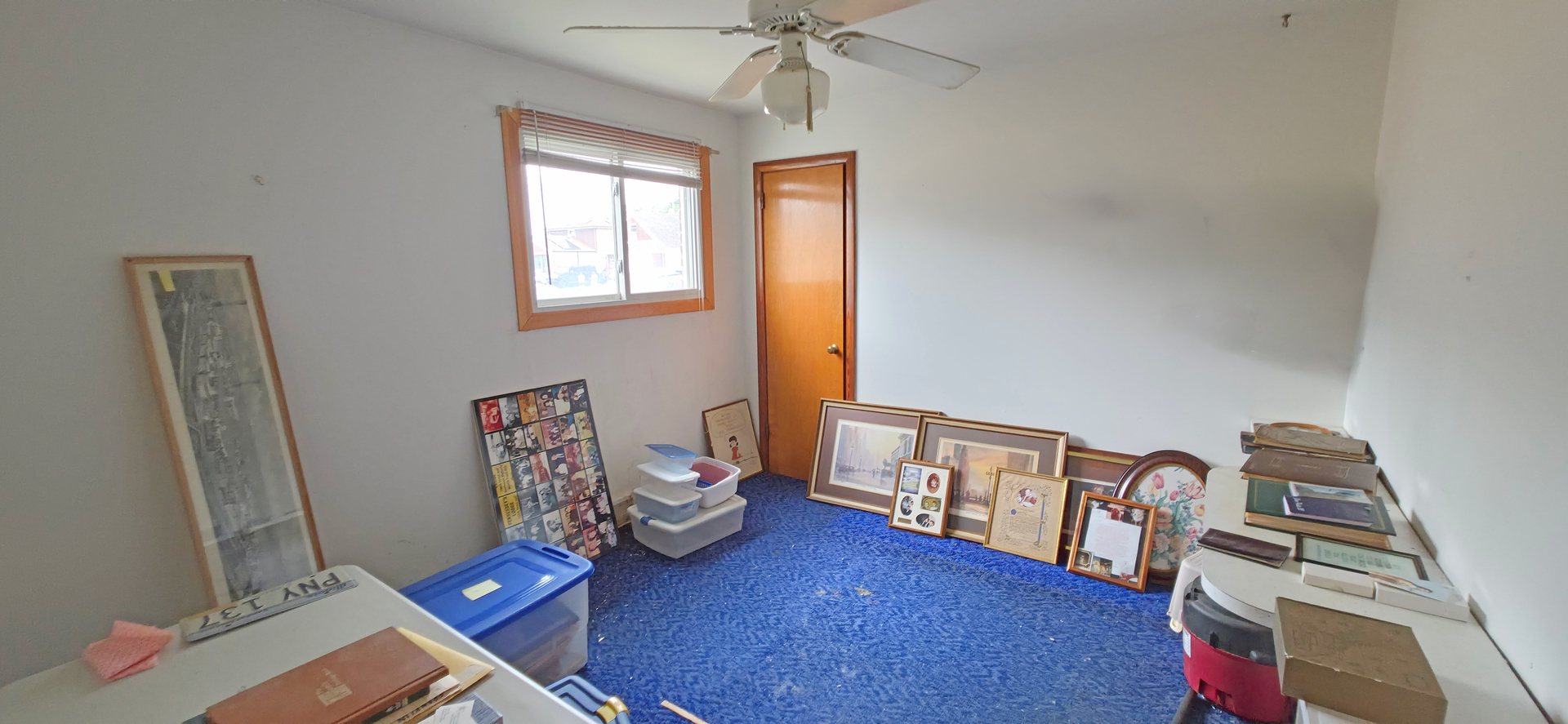 7960 S Kenneth Avenue Property Photo 17