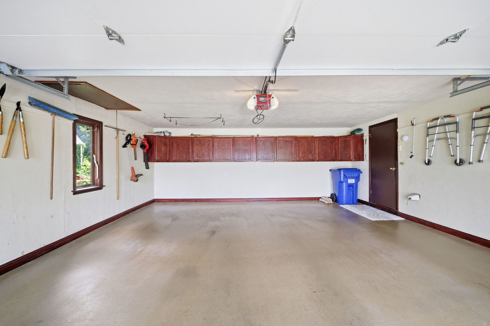 534 E Forest Avenue Property Photo 30