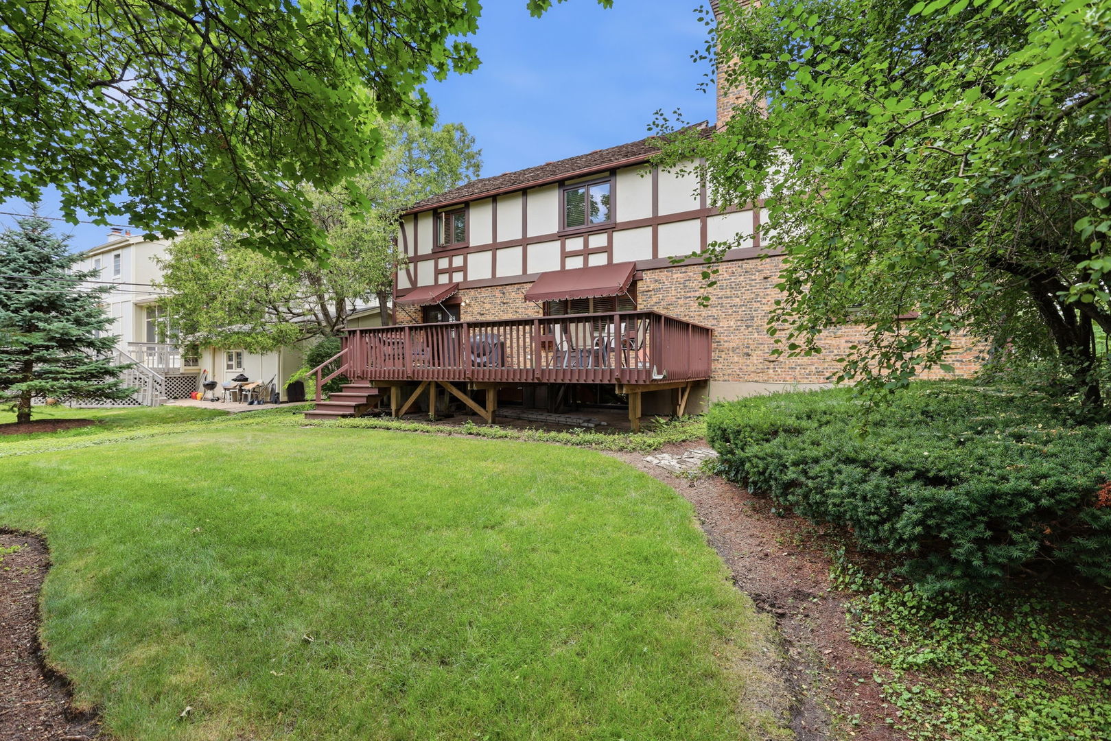 534 E Forest Avenue Property Photo 37