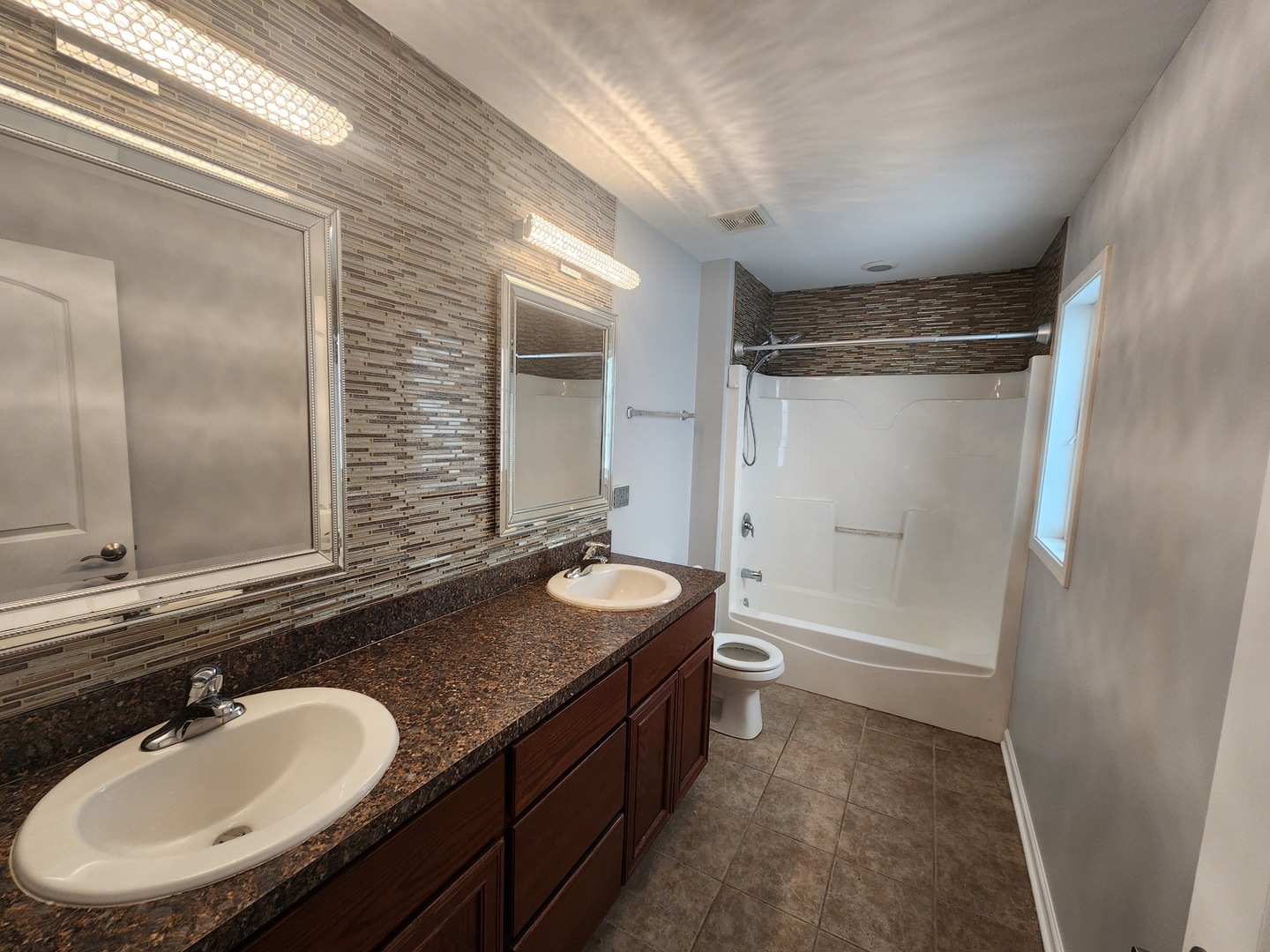 9434 Rich Lane Property Photo 7