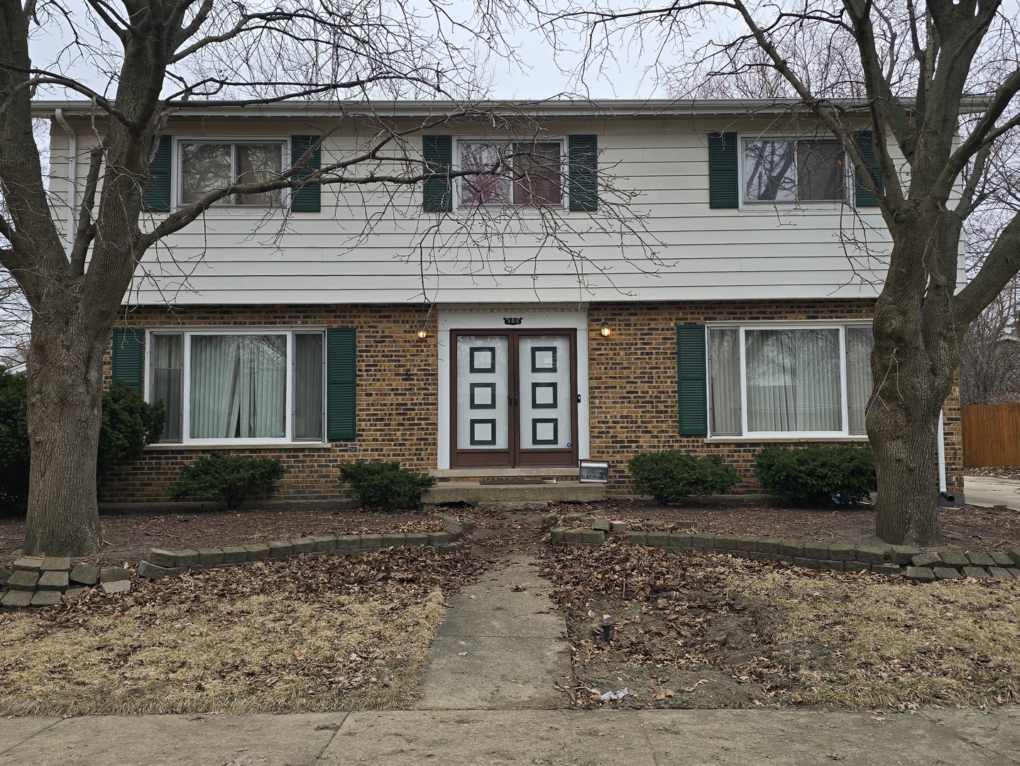 303 Jackson Street Property Photo
