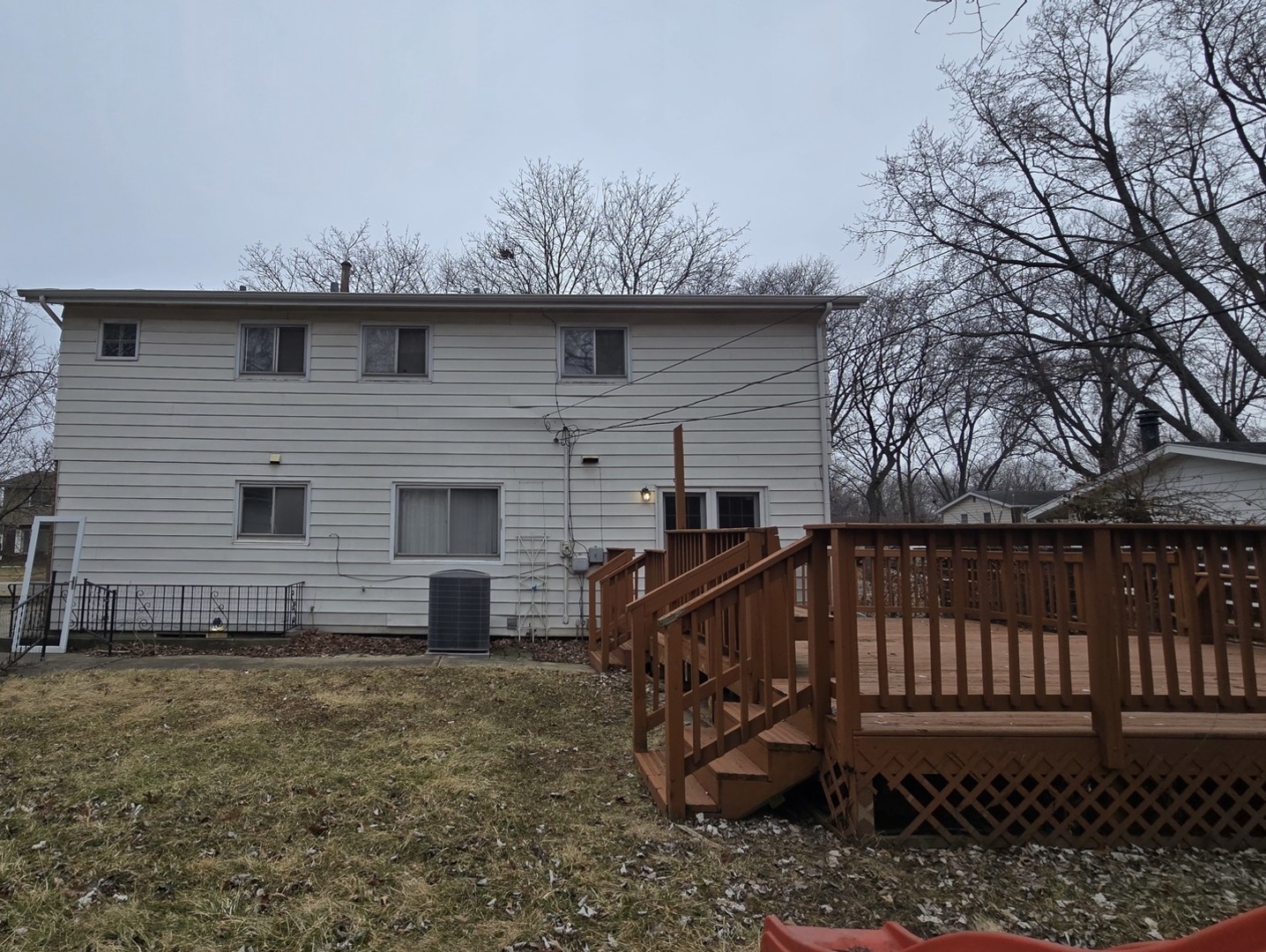 303 Jackson Street Property Photo 17