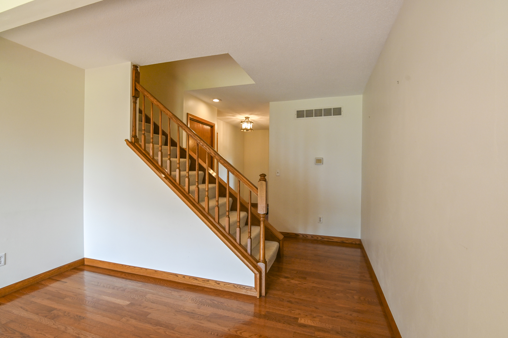 6401 Utica Ridge Road 28 Property Photo 6