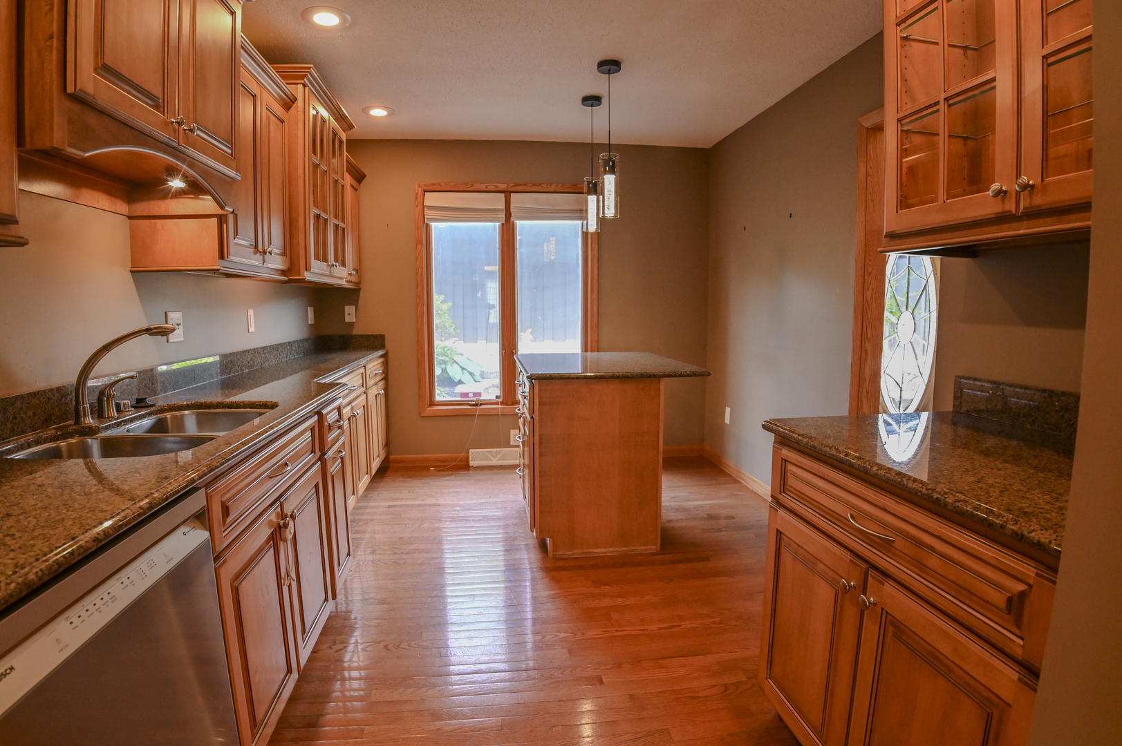 6401 Utica Ridge Road 28 Property Photo 10