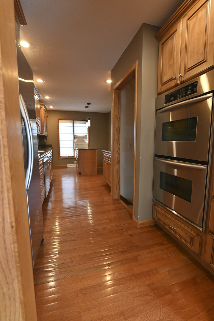 6401 Utica Ridge Road 28 Property Photo 12