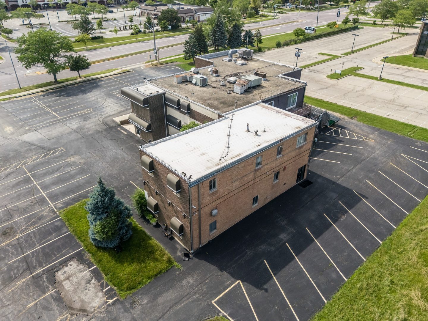 281 Waukegan Road Property Photo 12