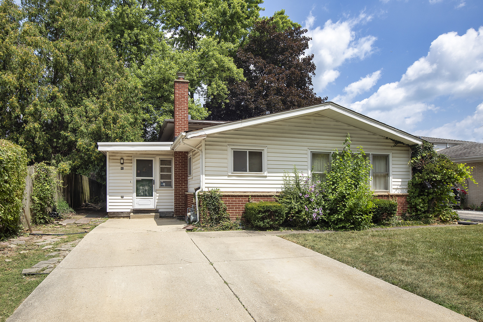 12713860 Property Photo 1