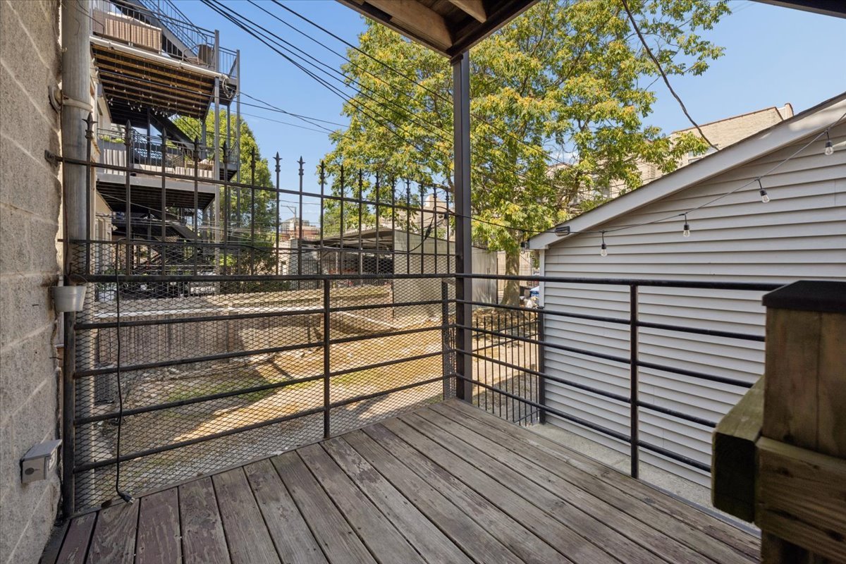 1015 N Hermitage Avenue B Property Photo 15