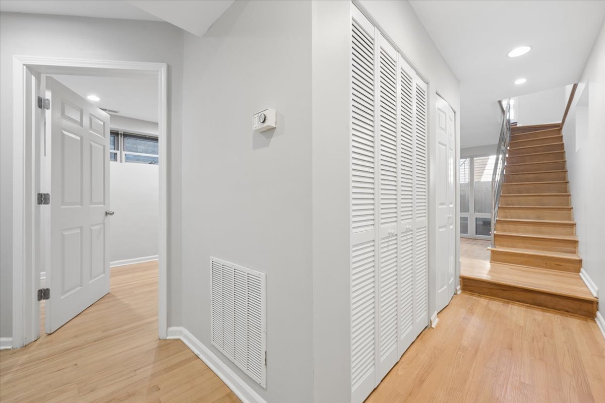 1015 N Hermitage Avenue B Property Photo 28