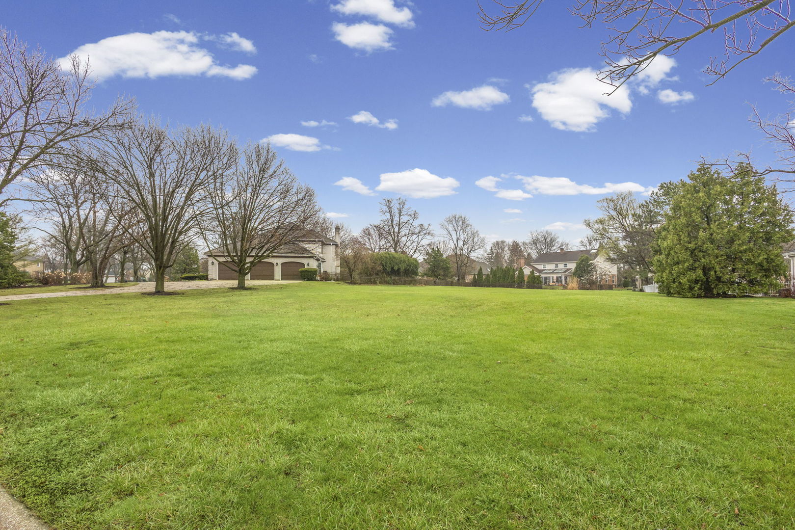 343 Hambletonian Drive Property Photo 2