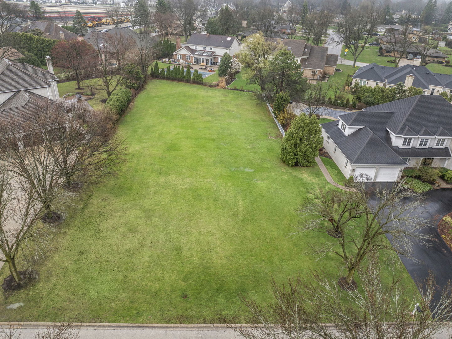 343 Hambletonian Drive Property Photo 5