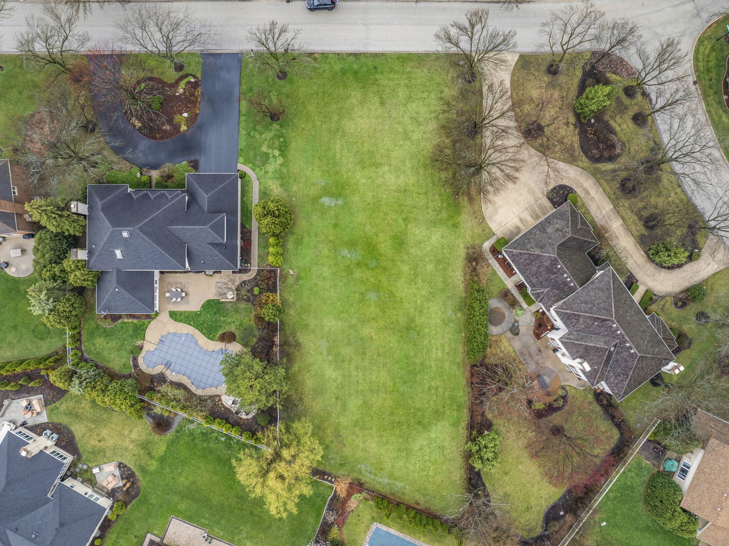 343 Hambletonian Drive Property Photo 10