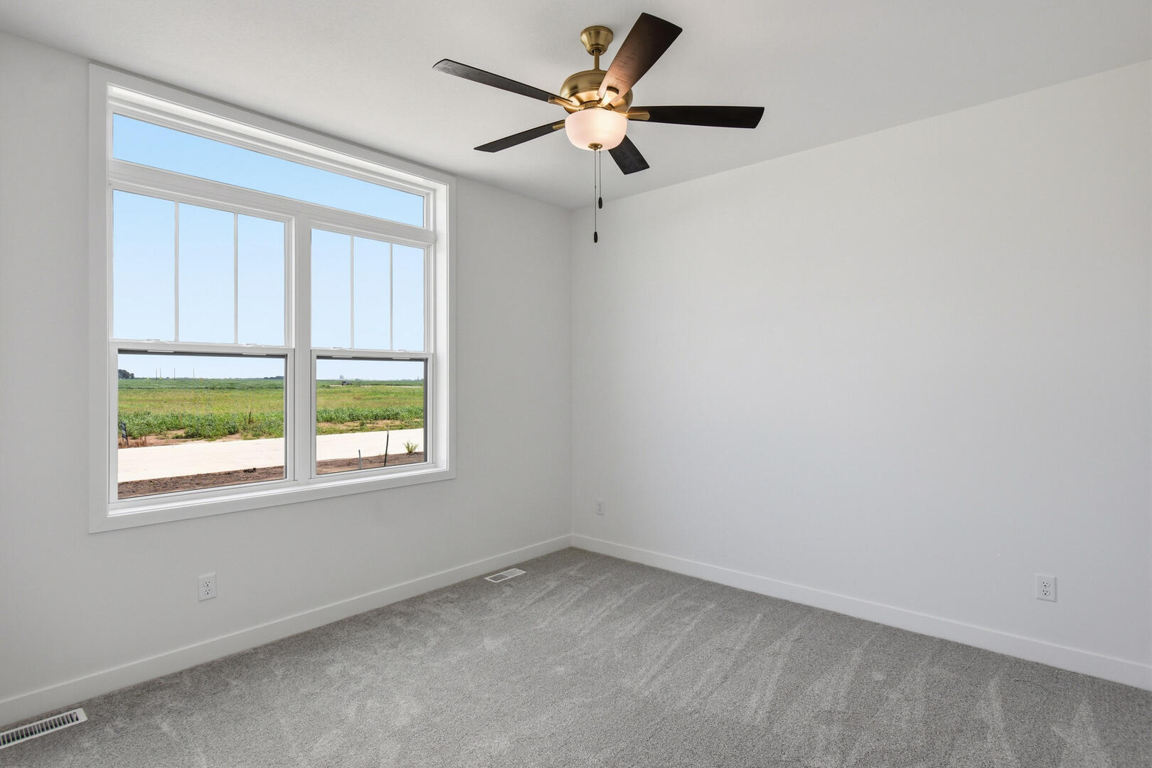 1415 W Milton Court Property Photo 28