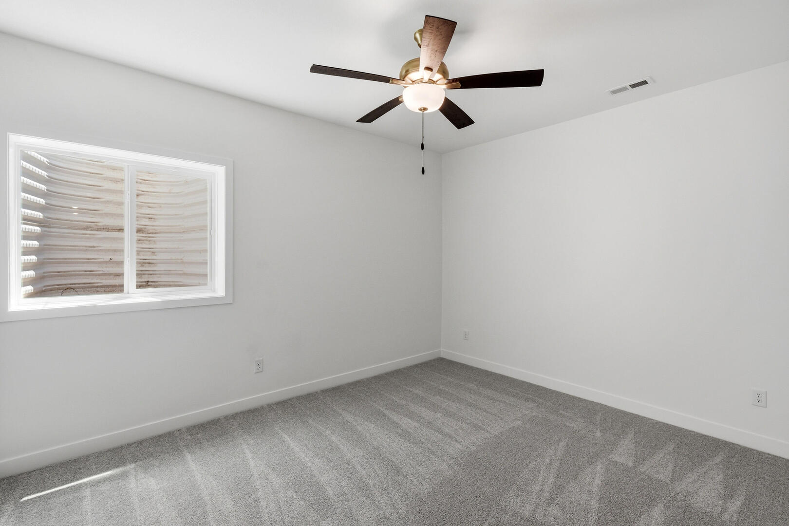 1415 W Milton Court Property Photo 43