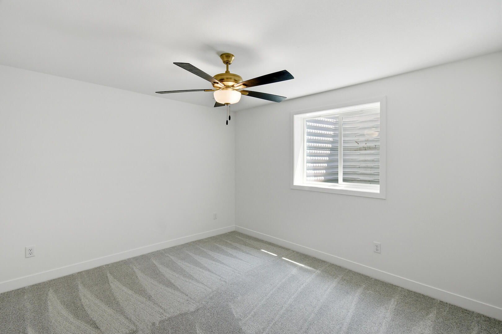 1415 W Milton Court Property Photo 46