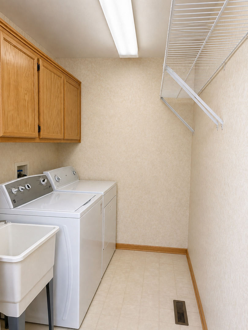7702 Northfield Lane Property Photo 8