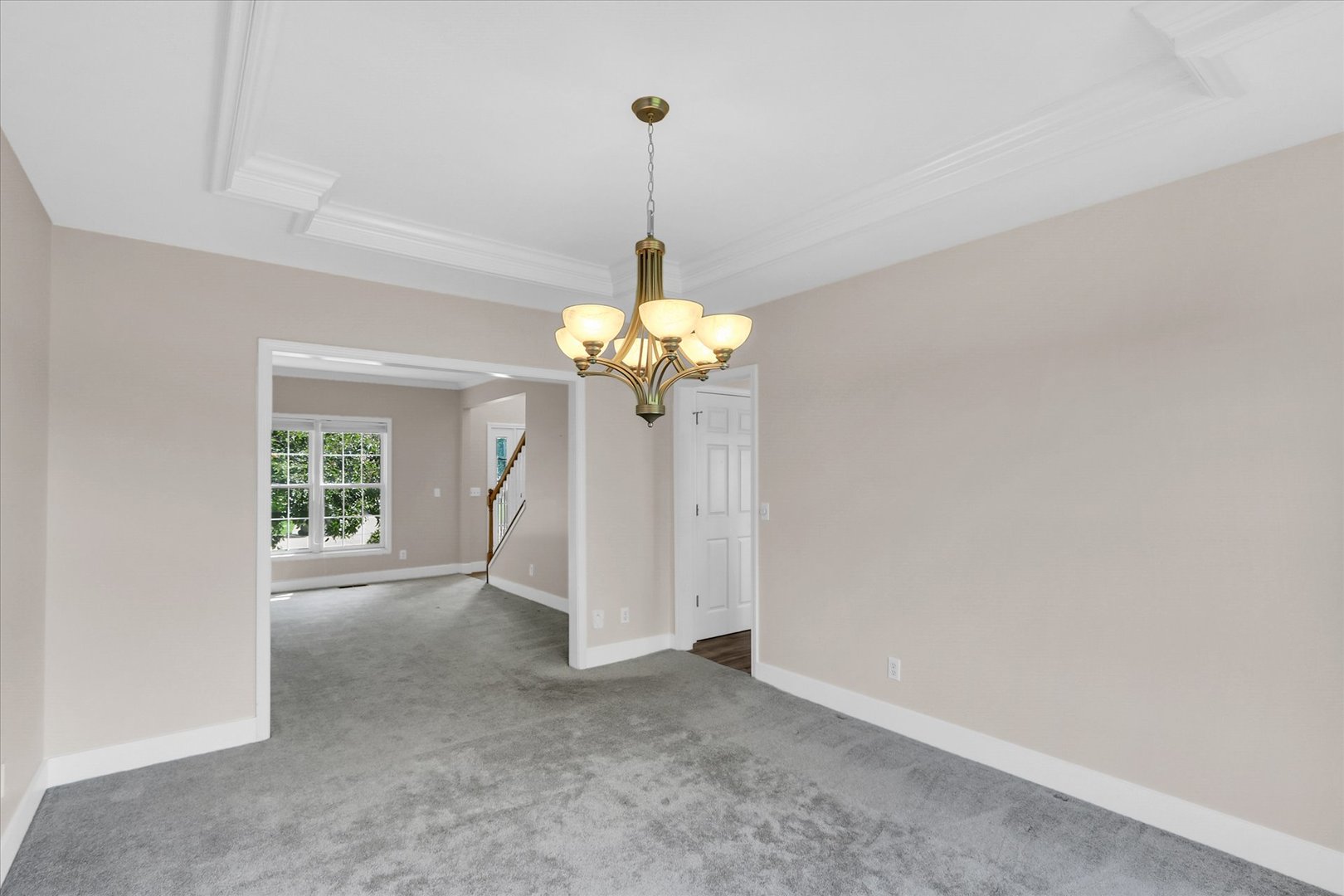 2413 Stricker Lane Property Photo 13