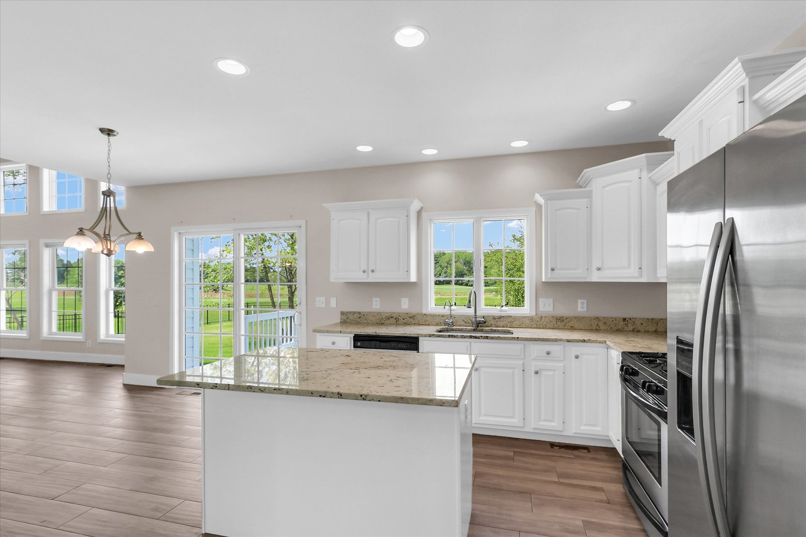 2413 Stricker Lane Property Photo 18