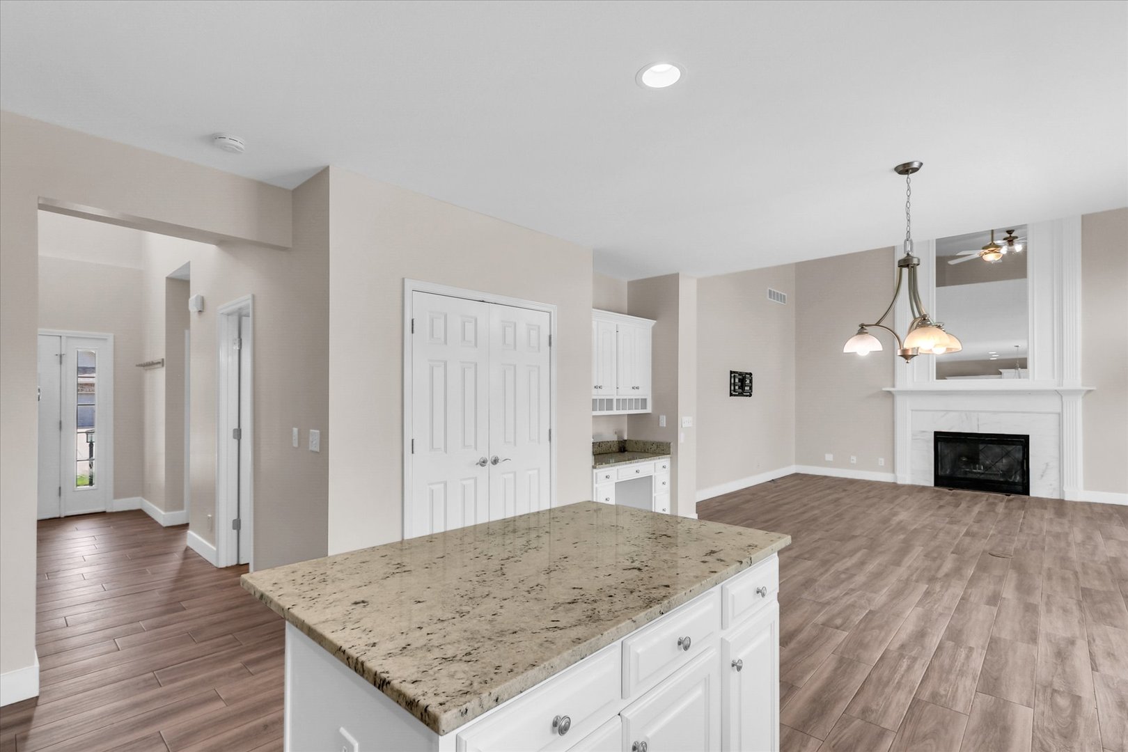 2413 Stricker Lane Property Photo 19