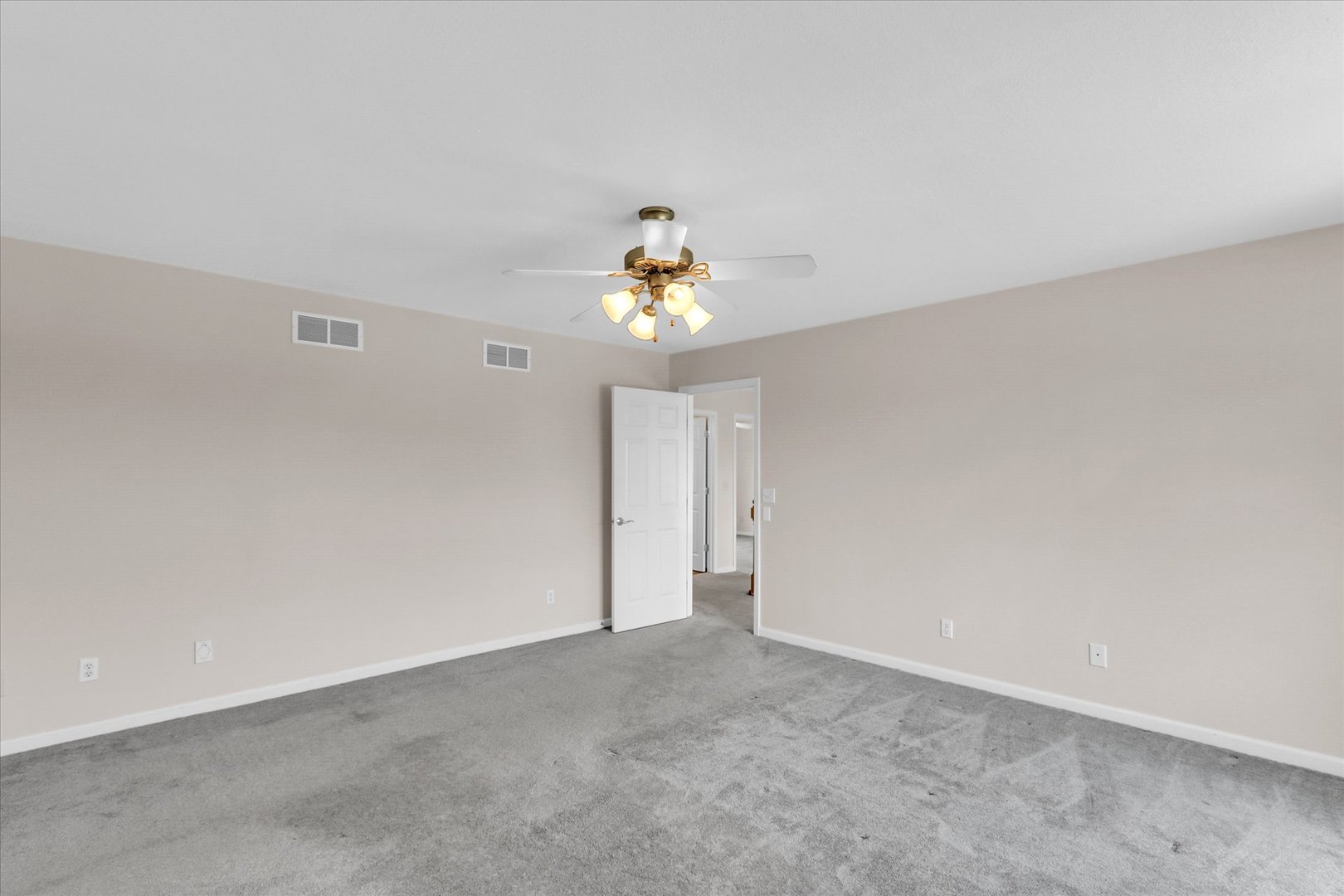 2413 Stricker Lane Property Photo 28