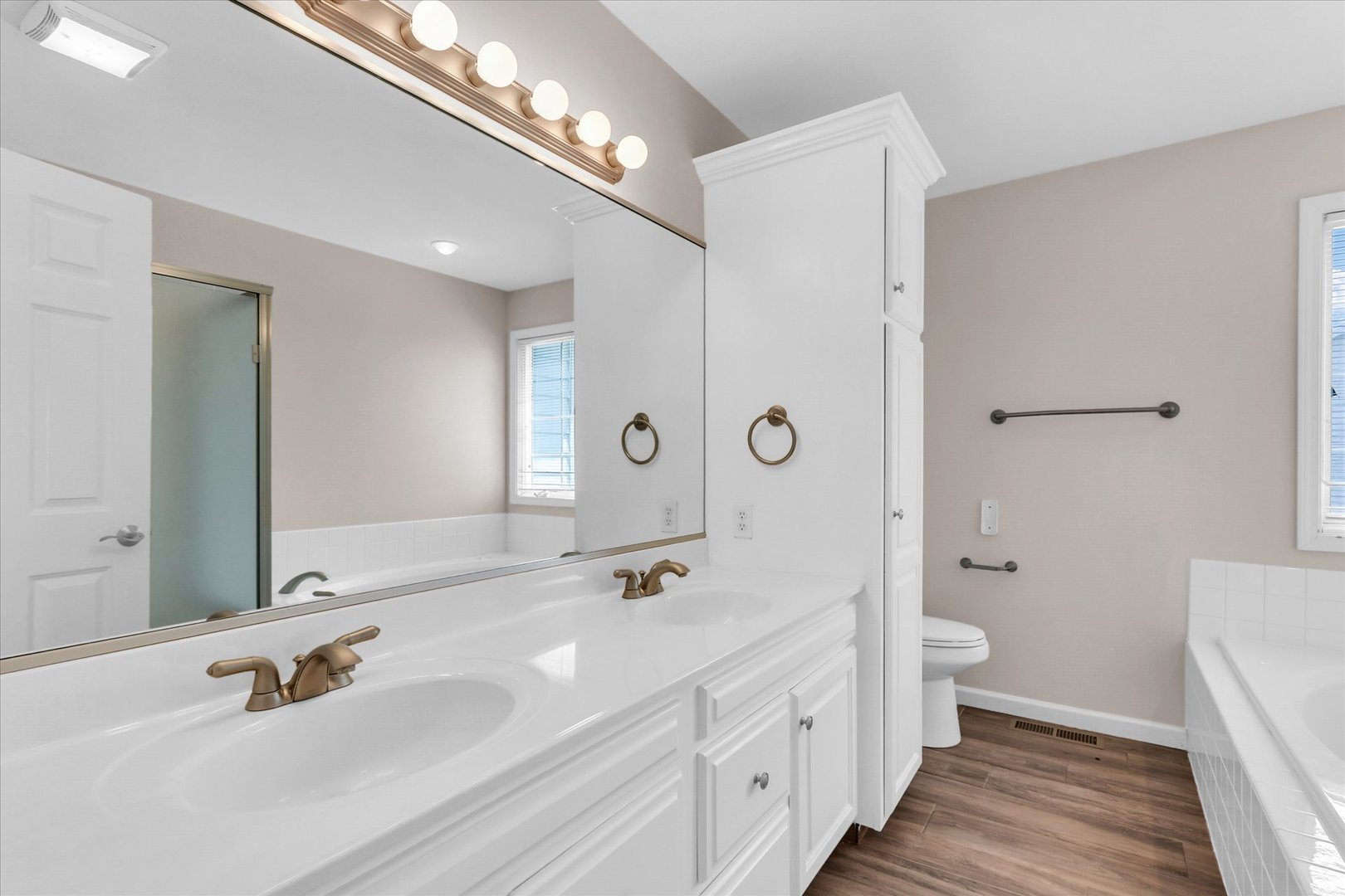 2413 Stricker Lane Property Photo 30