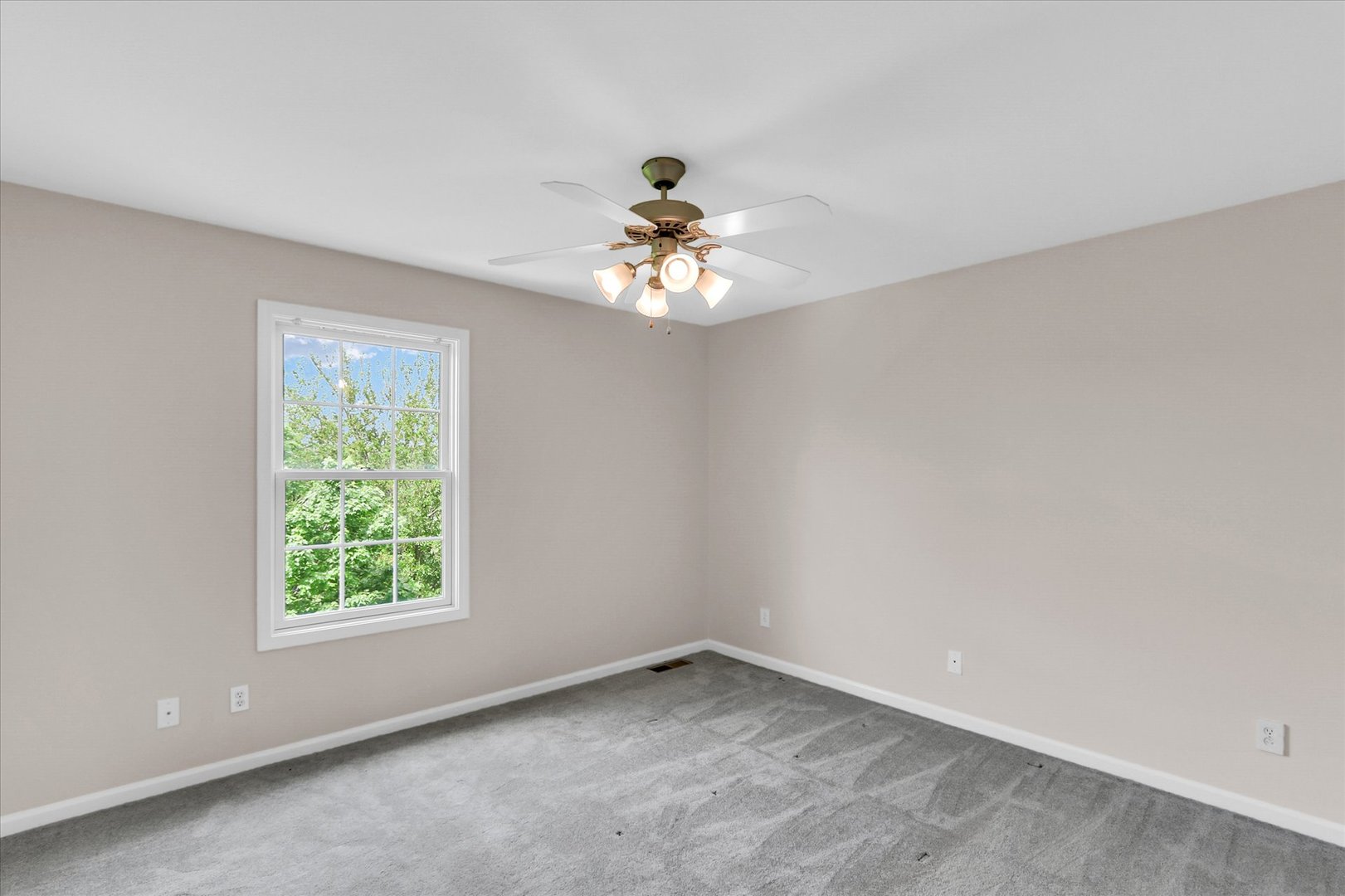 2413 Stricker Lane Property Photo 32