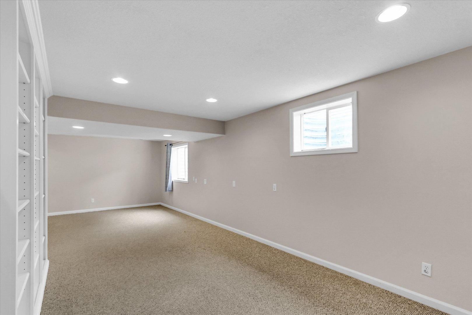 2413 Stricker Lane Property Photo 40