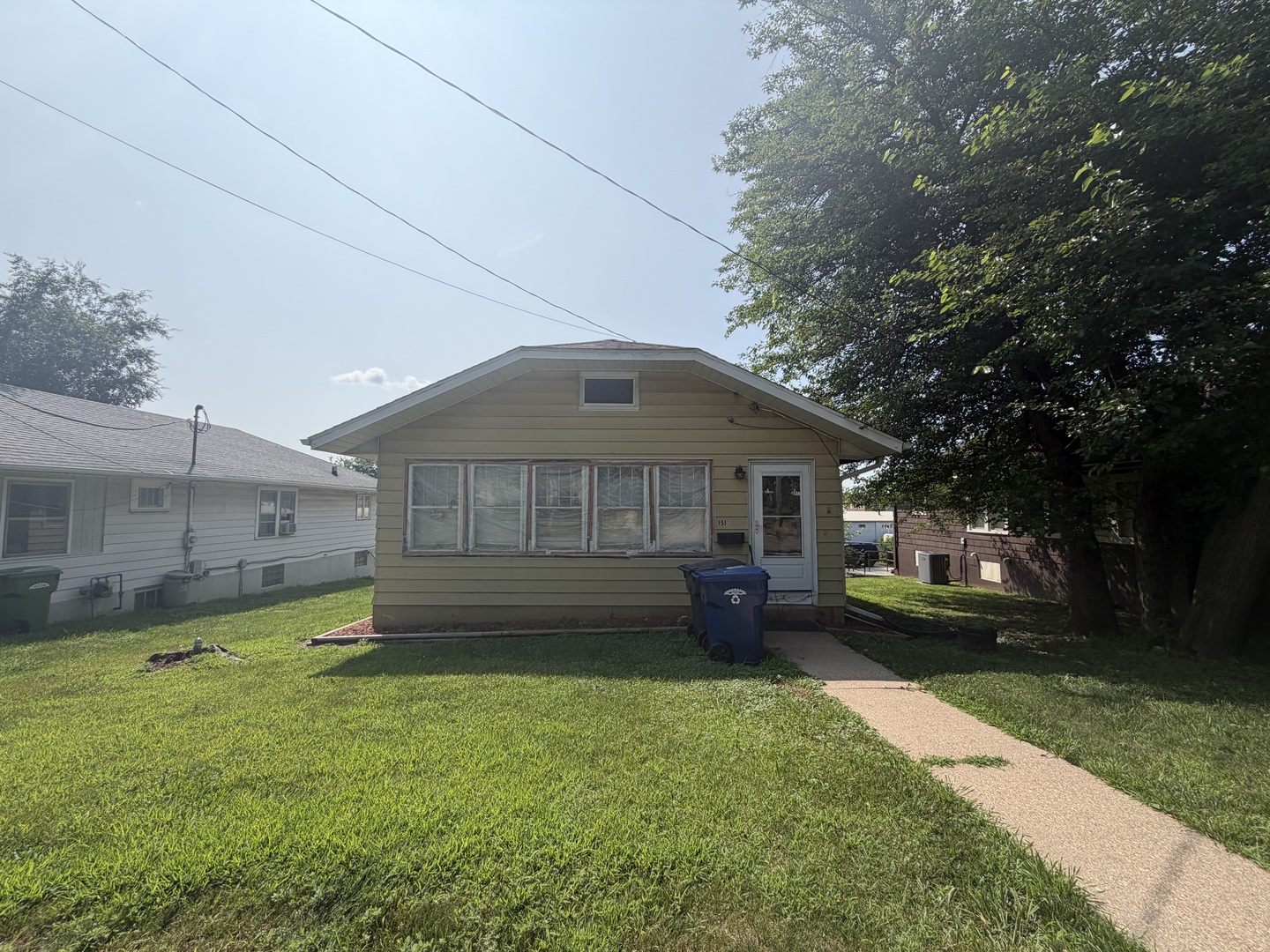 1513 South Bluff Boulevard Property Photo 1