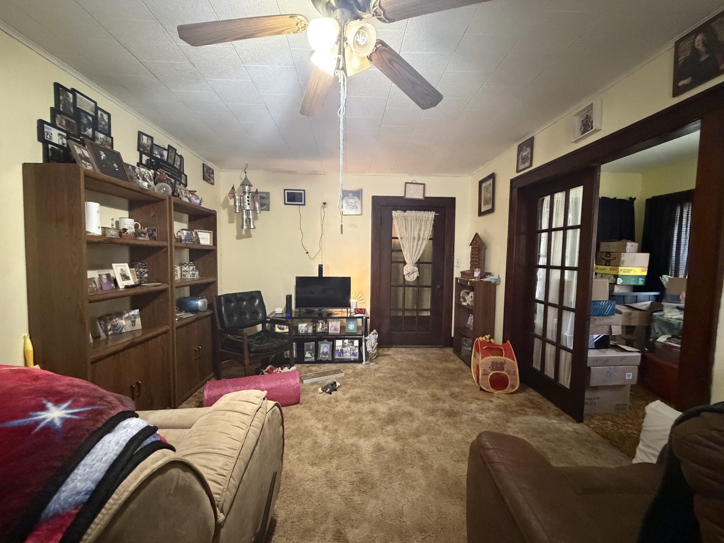 1513 South Bluff Boulevard Property Photo 4