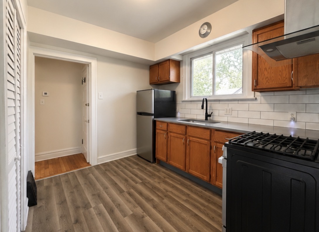 4003 Madison Avenue 2 Property Photo 3