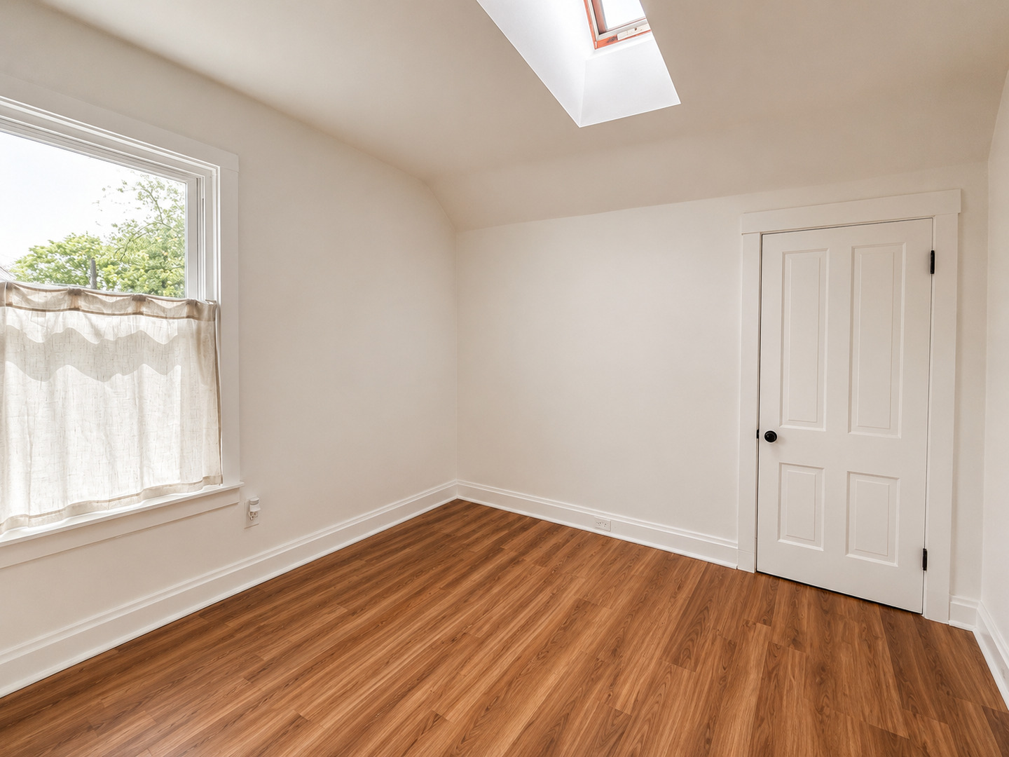 4003 Madison Avenue 2 Property Photo 7