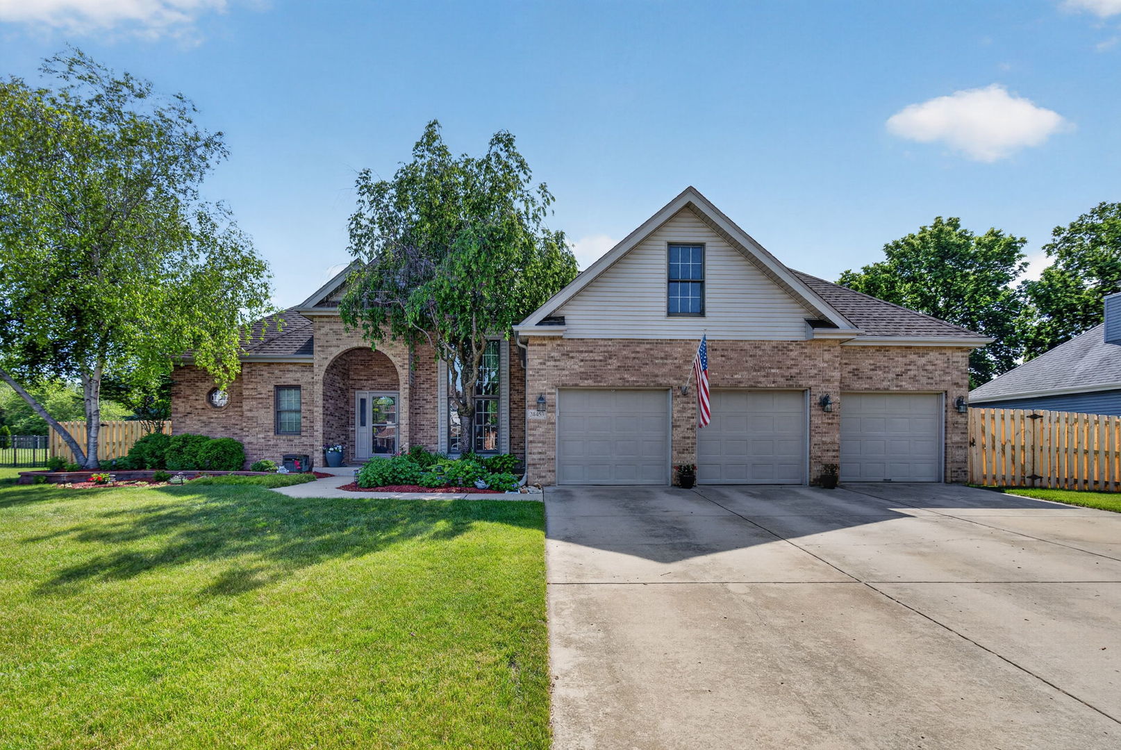24453 S Blackhawk Drive Property Photo