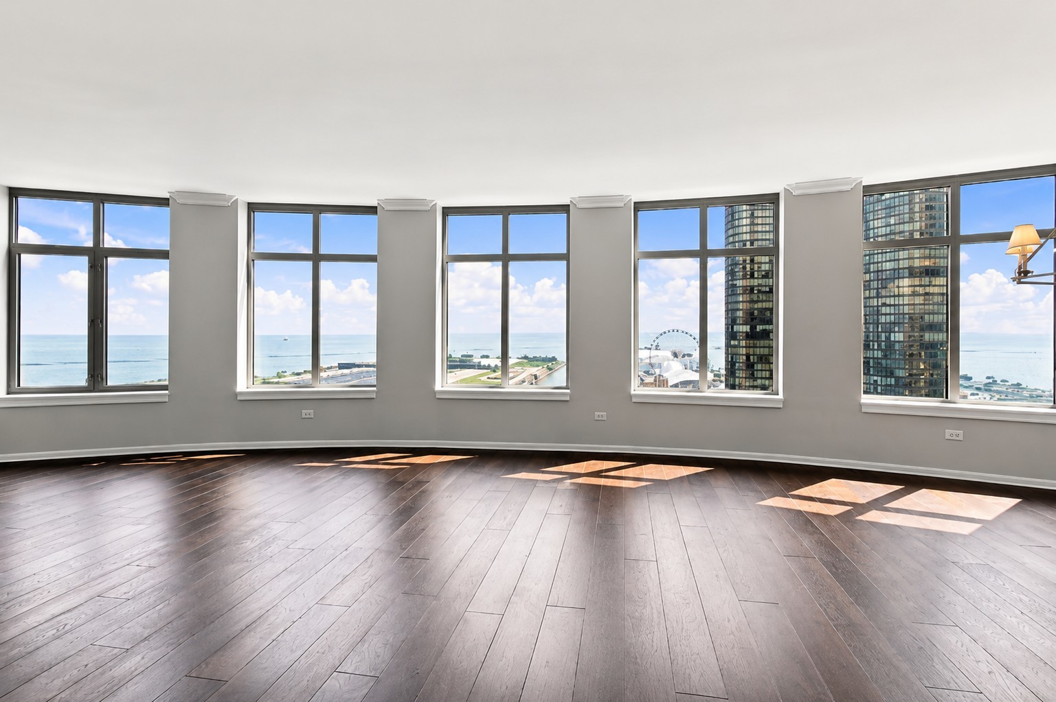 530 N Lake Shore Drive 2005 Property Photo 5