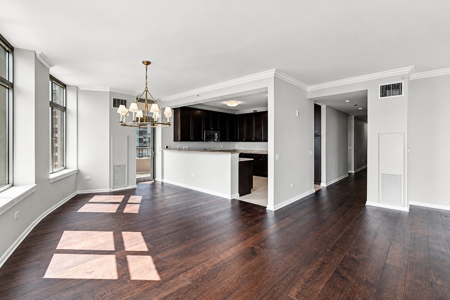 530 N Lake Shore Drive 2005 Property Photo 13