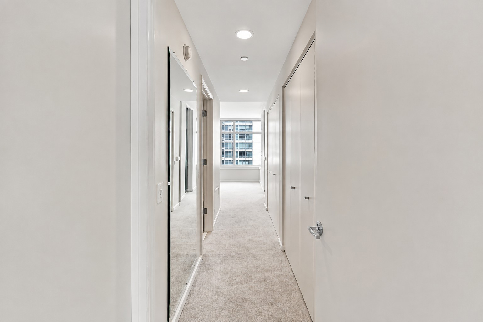 530 N Lake Shore Drive 2005 Property Photo 15