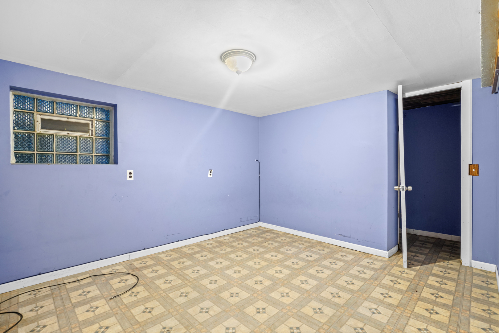 3239 Cuyler Avenue Property Photo 17