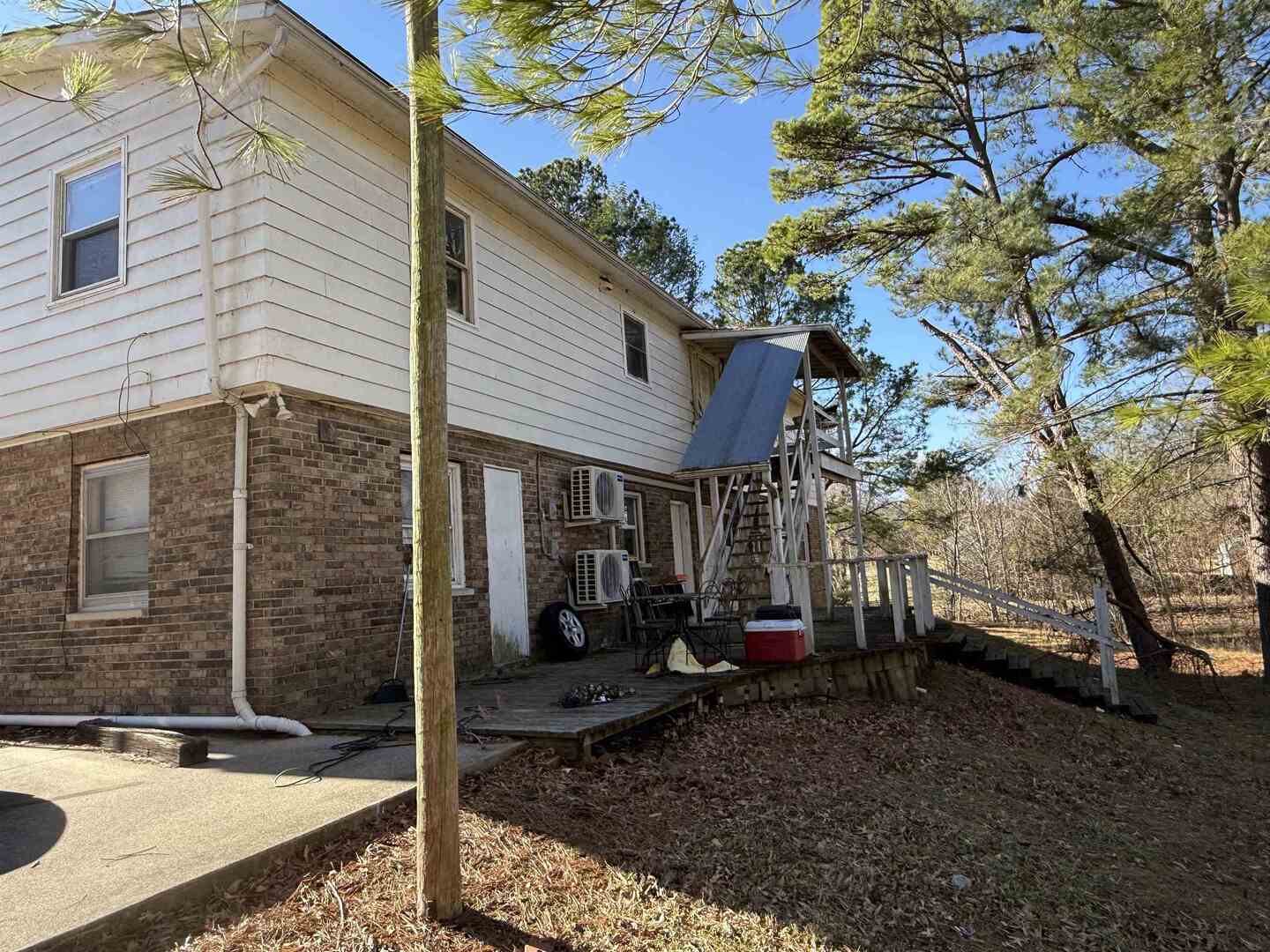 1457 W Lake Drive Property Photo 3