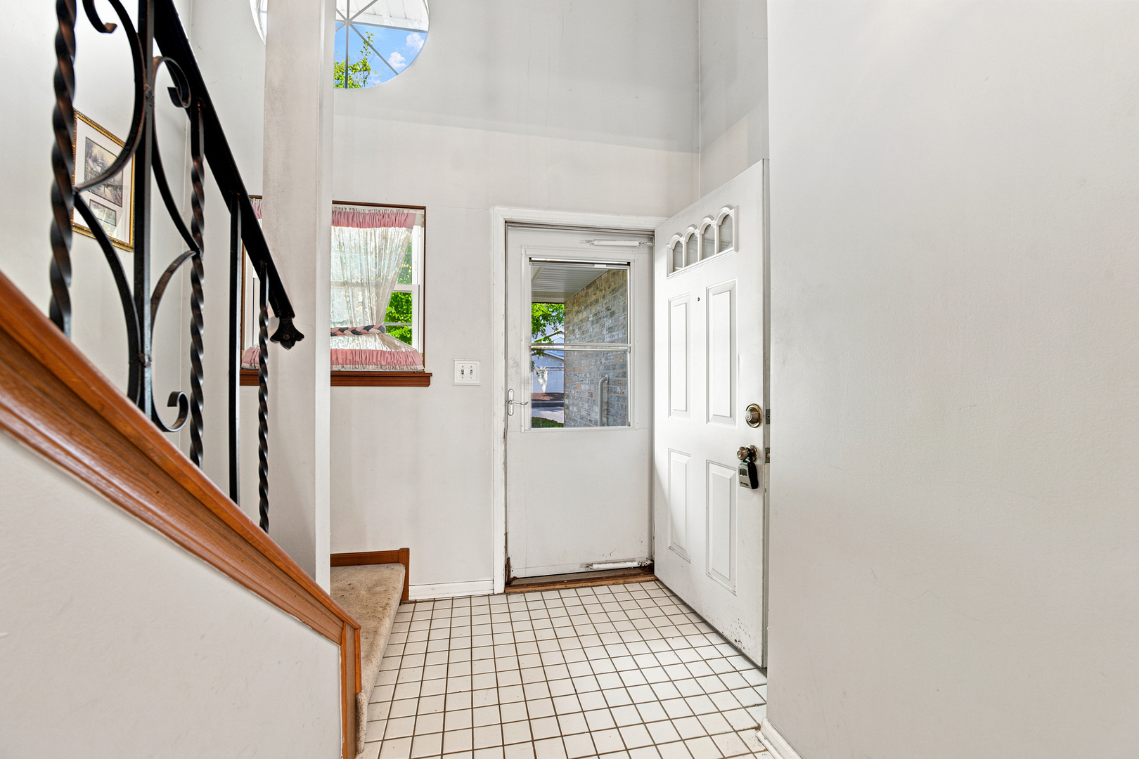 875 N Tamarac Boulevard Property Photo 4