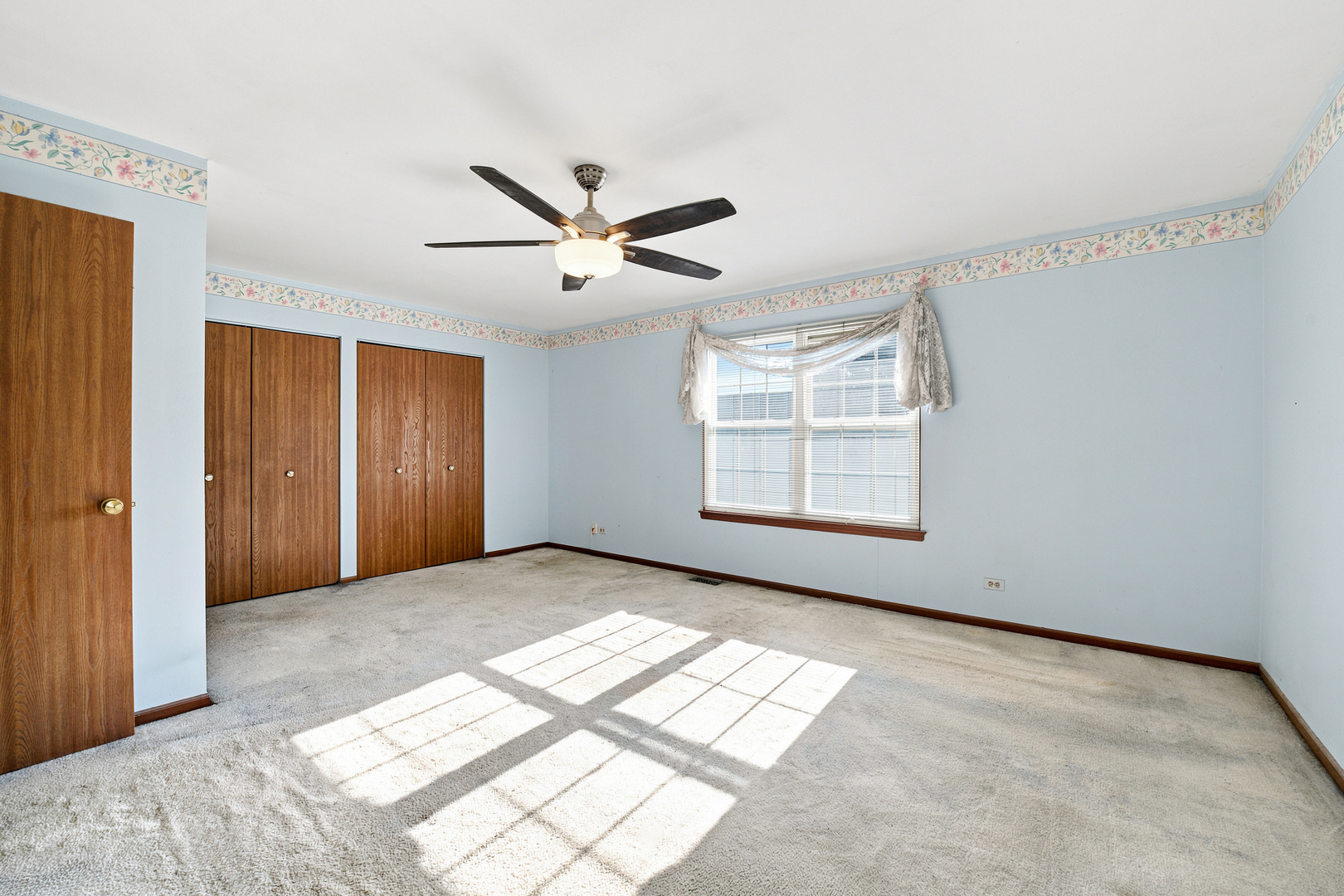 875 N Tamarac Boulevard Property Photo 18