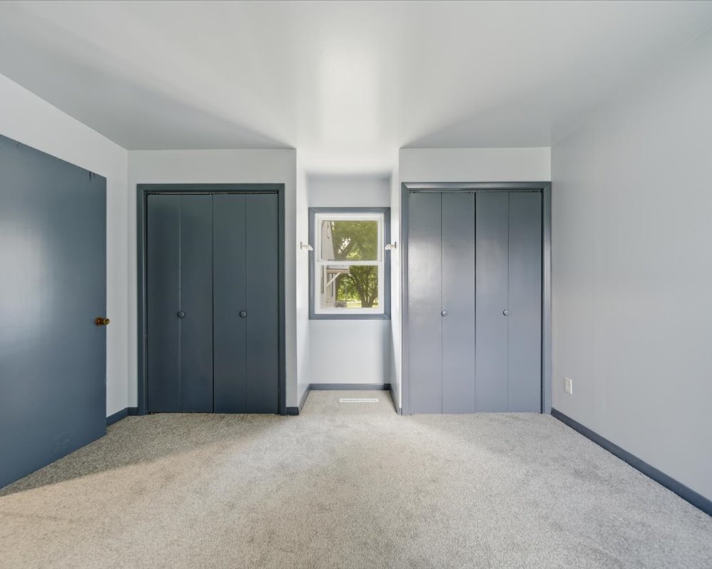 704 12th Avenue Property Photo 10