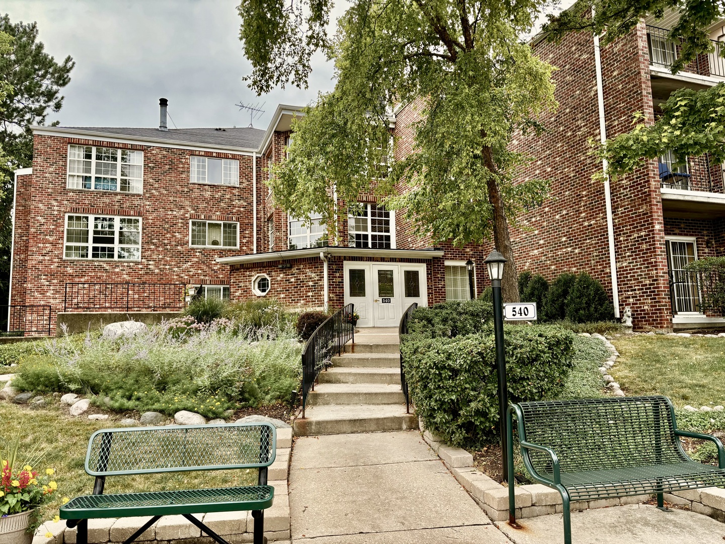 540 Biesterfield Road 303