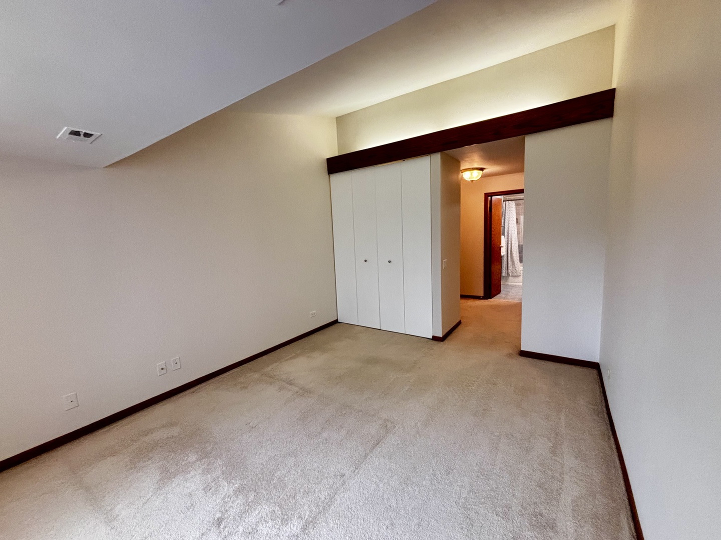 540 Biesterfield Road 303 Property Photo 14