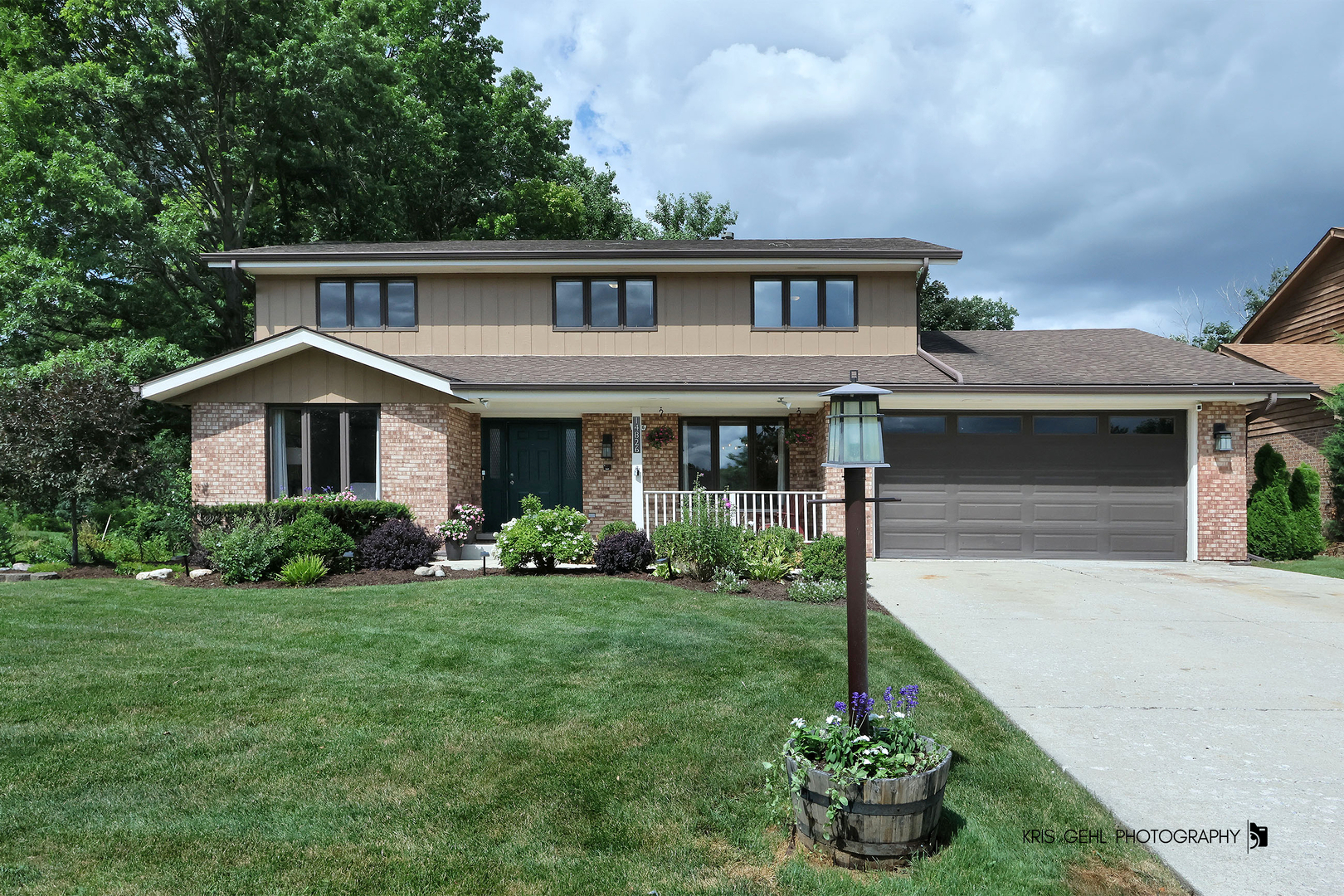 14826 Ridgewood Drive Property Photo 1