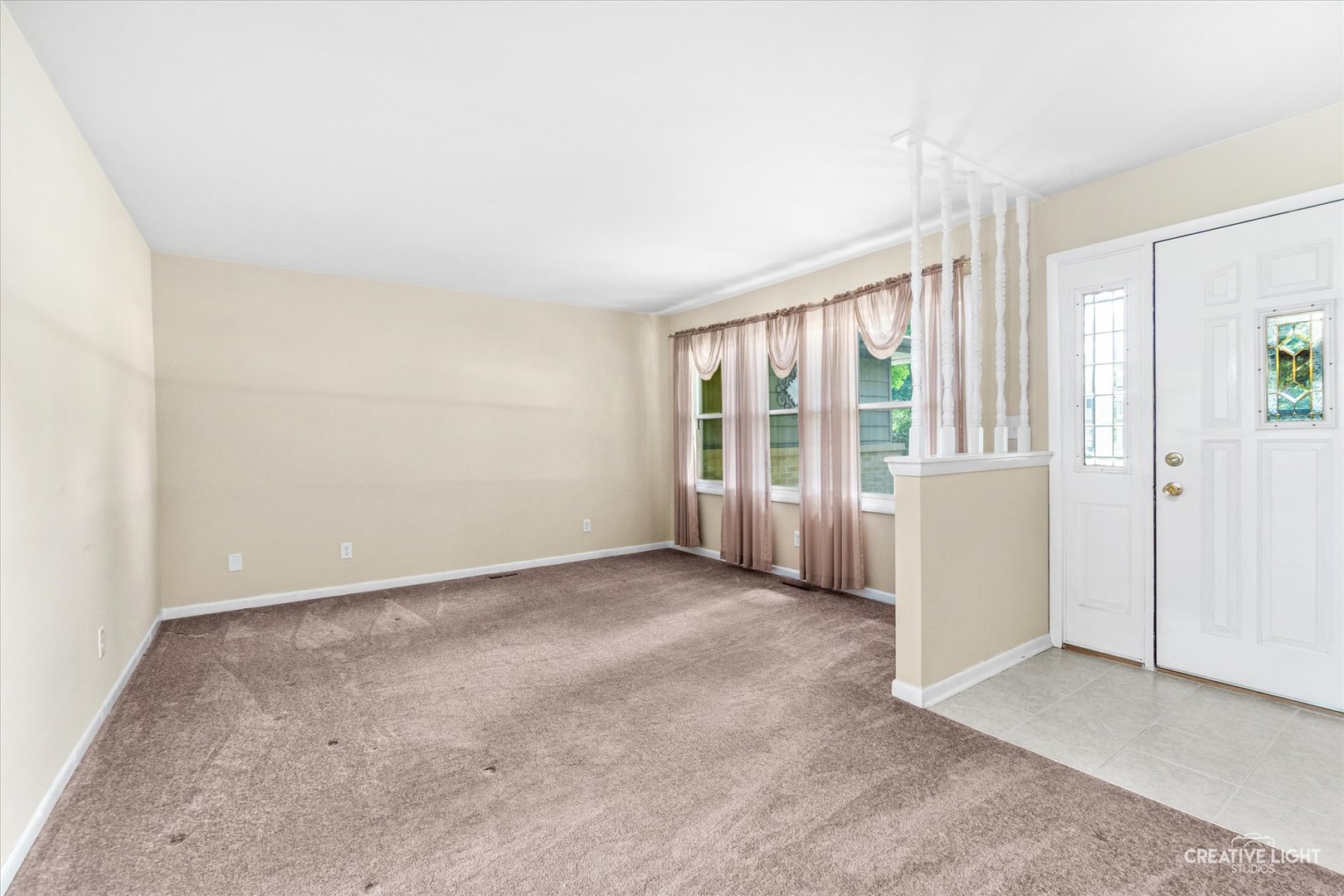 51 Dawn Avenue Property Photo 3