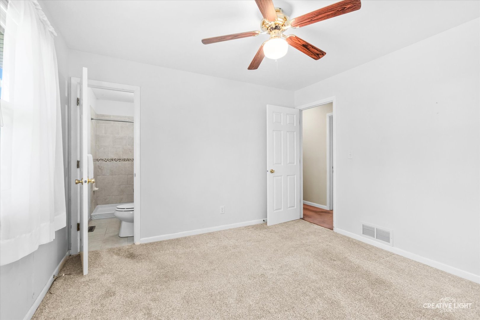 51 Dawn Avenue Property Photo 7