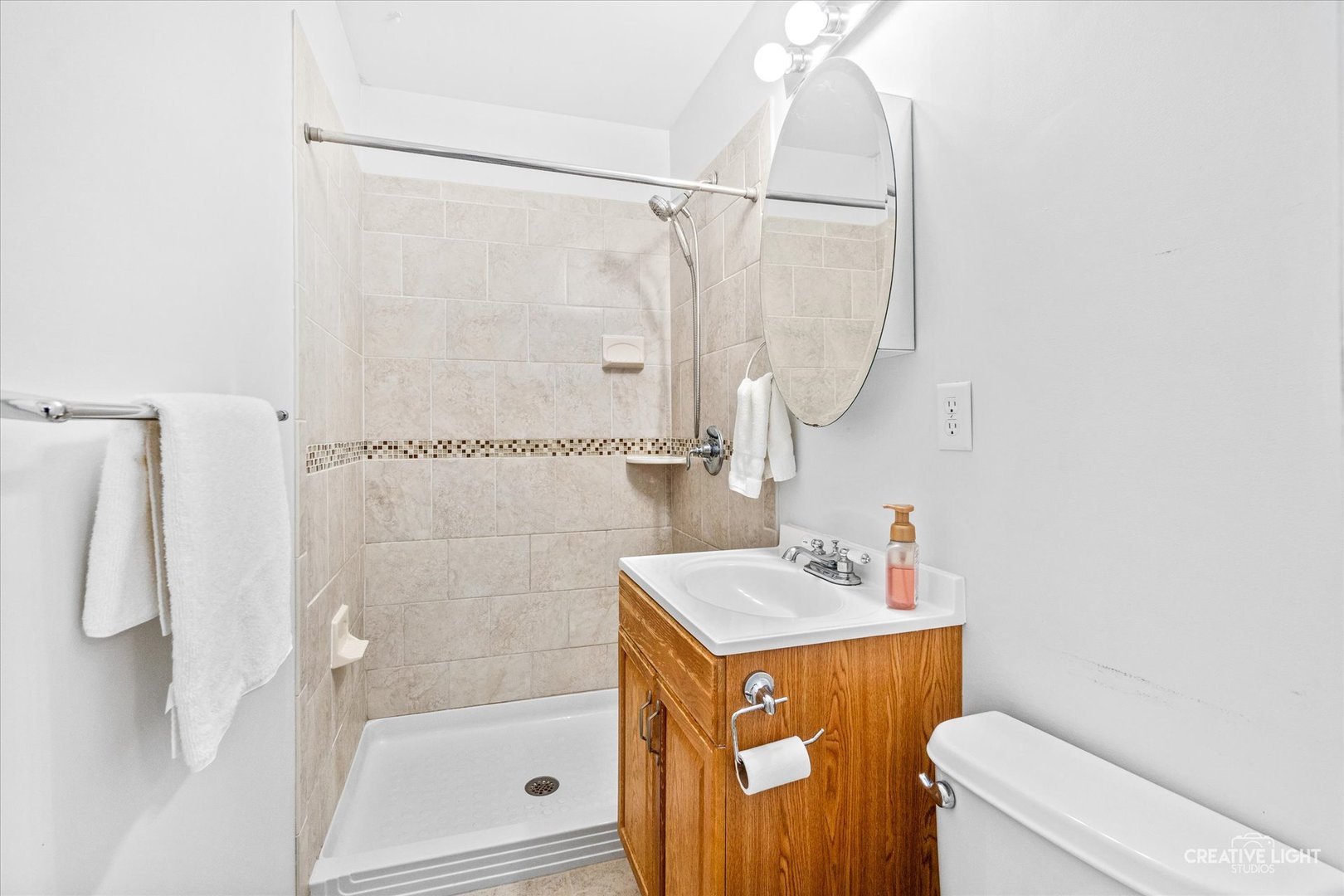 51 Dawn Avenue Property Photo 8