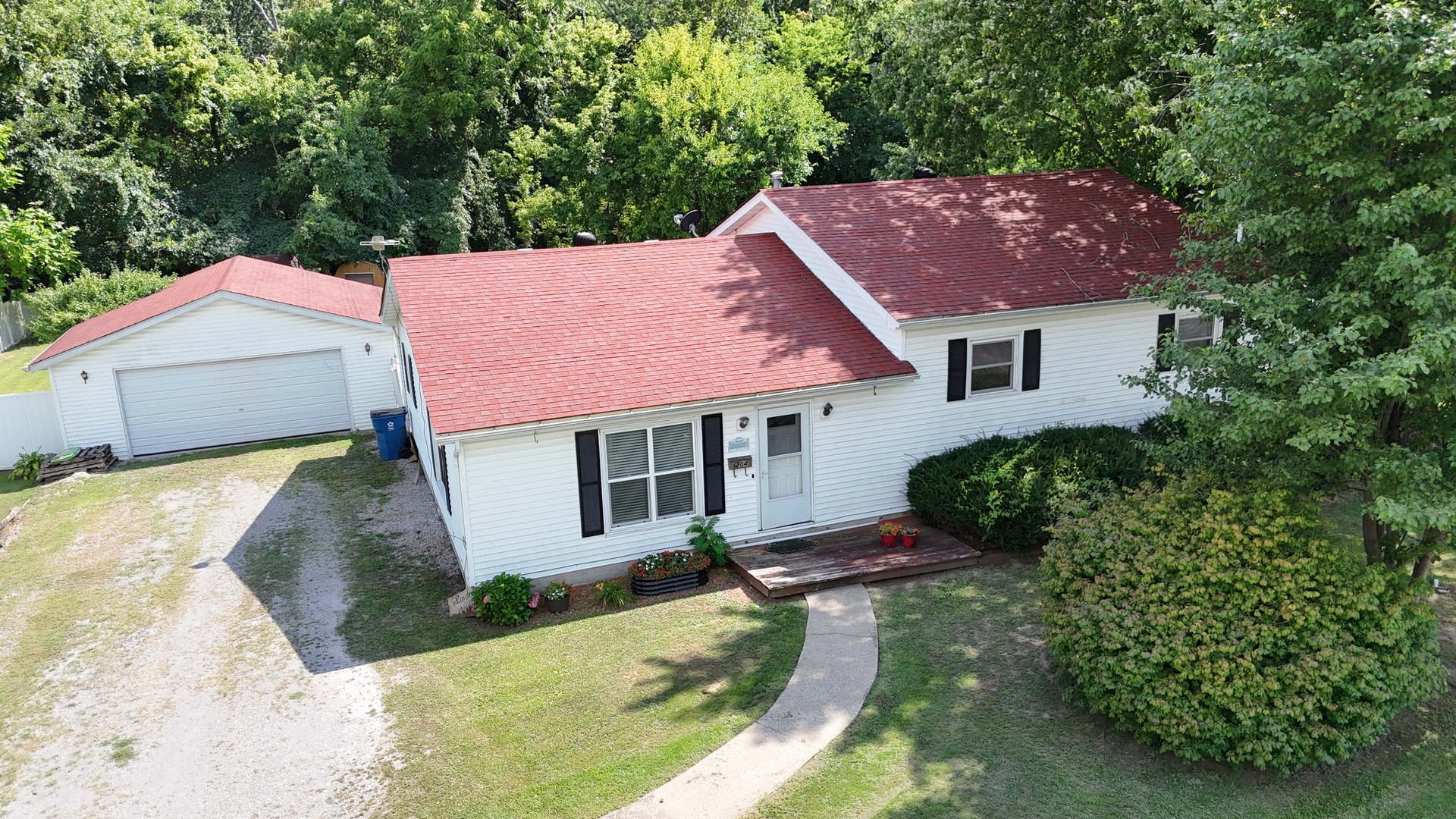 204 W Parrish Avenue Property Photo 4