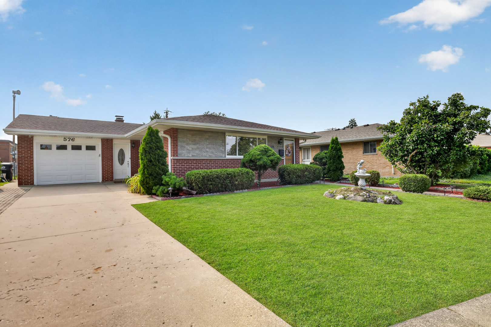 576 Dara James Road Property Photo 3